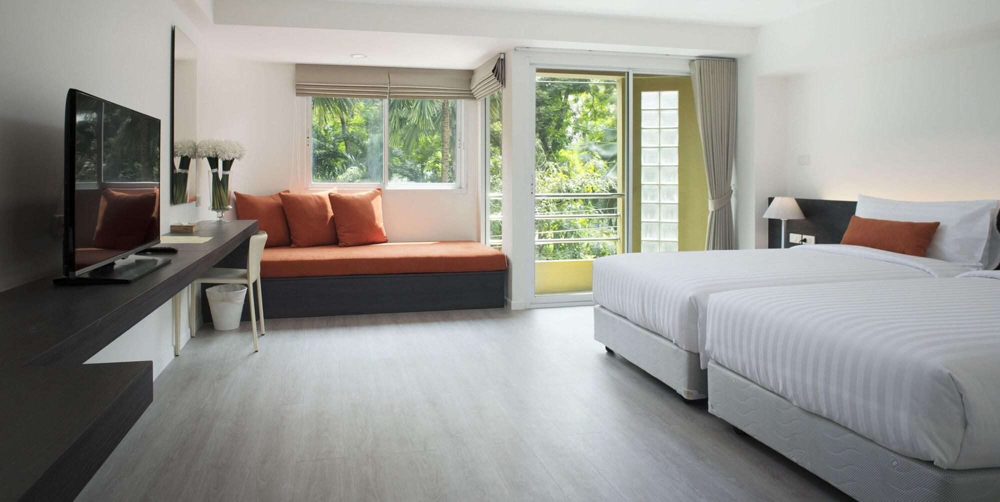 Le Tada Residence Bangkok Bagian luar foto