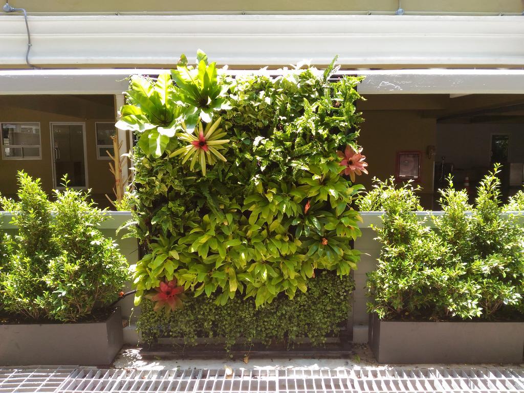 Le Tada Residence Bangkok Bagian luar foto