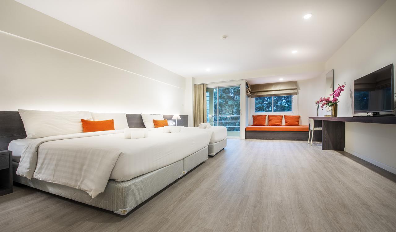 Le Tada Residence Bangkok Bagian luar foto